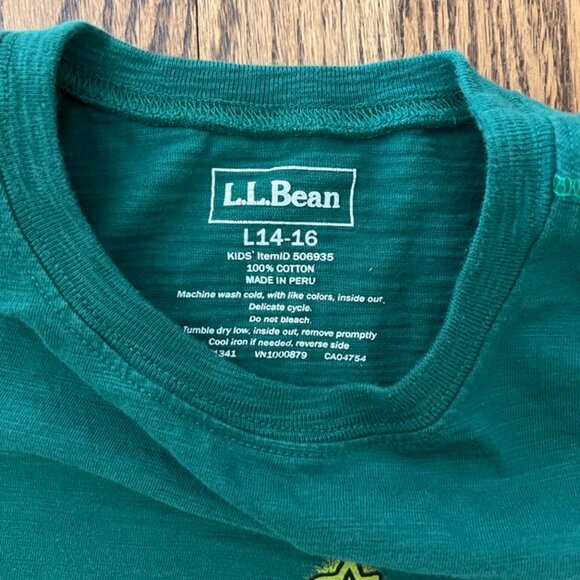 Kid's L.L. Bean graphic t-shirt size 14-16 - Picture 2 of 3